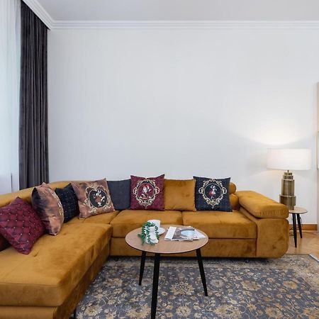Luxurious & Unique Apartment Mickiewicza Cracow By Renters Prestige 克拉科夫 外观 照片