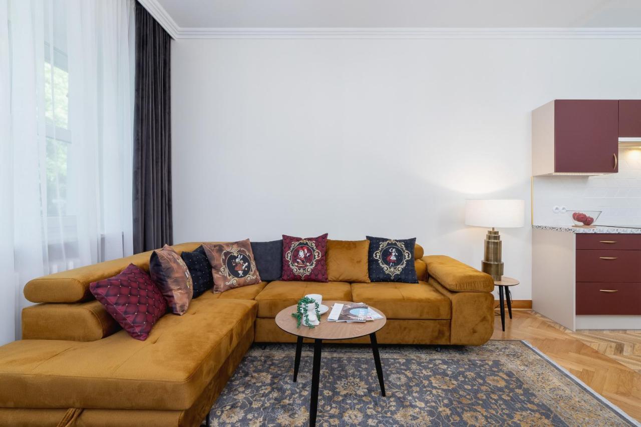Luxurious & Unique Apartment Mickiewicza Cracow By Renters Prestige 克拉科夫 外观 照片