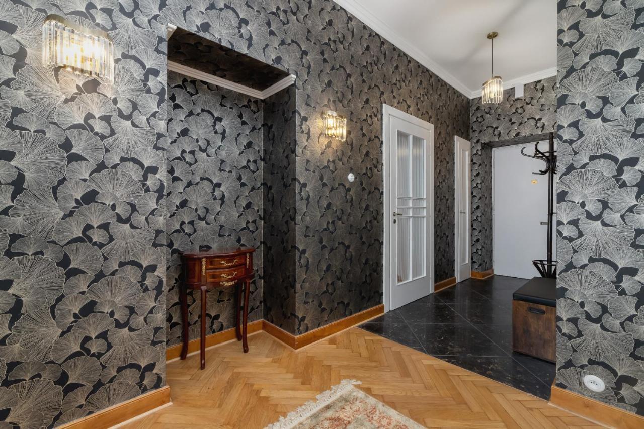 Luxurious & Unique Apartment Mickiewicza Cracow By Renters Prestige 克拉科夫 外观 照片